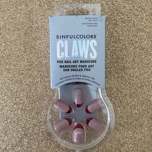 🌻5/$15 Sinful Colors Faux Nails